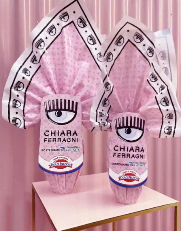 uovo di pasqua di chiara ferragni 6