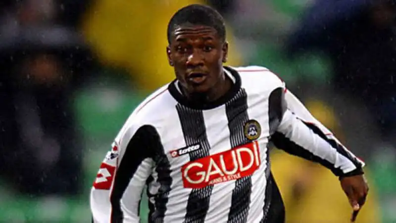 asamoah gyan  4