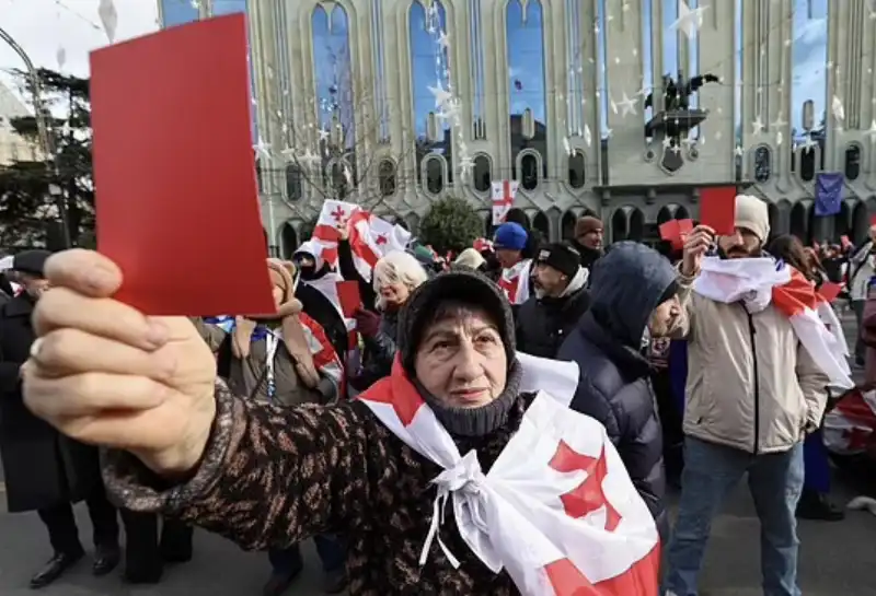 europeisti in piazza contro sogno georgiano a tbilisi 2