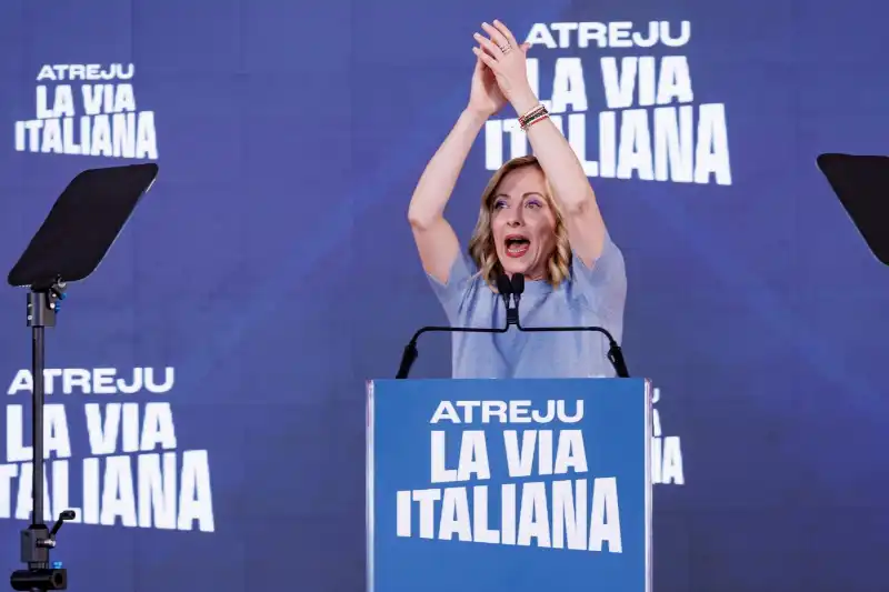 GIORGIA MELONI AD ATREJU - FOTO LAPRESSE