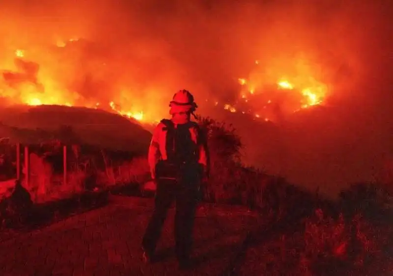 incendio a malibu 2