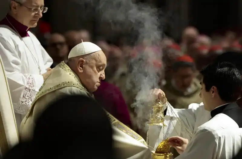 PAPA FRANCESCO - APERTURA DELLA PORTA SANTA - FOTO LAPRESSE