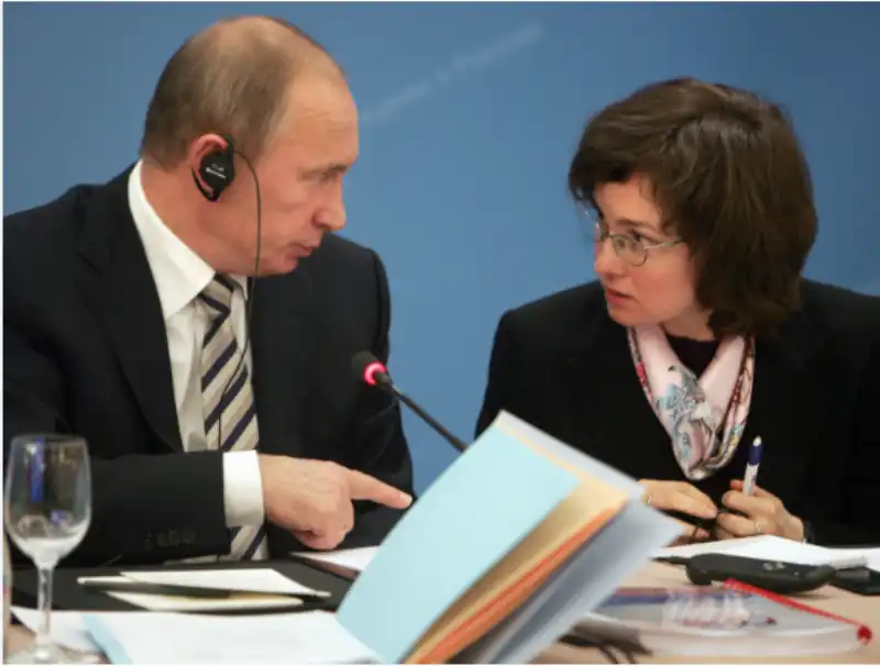 vladimir putin elvira nabiullina