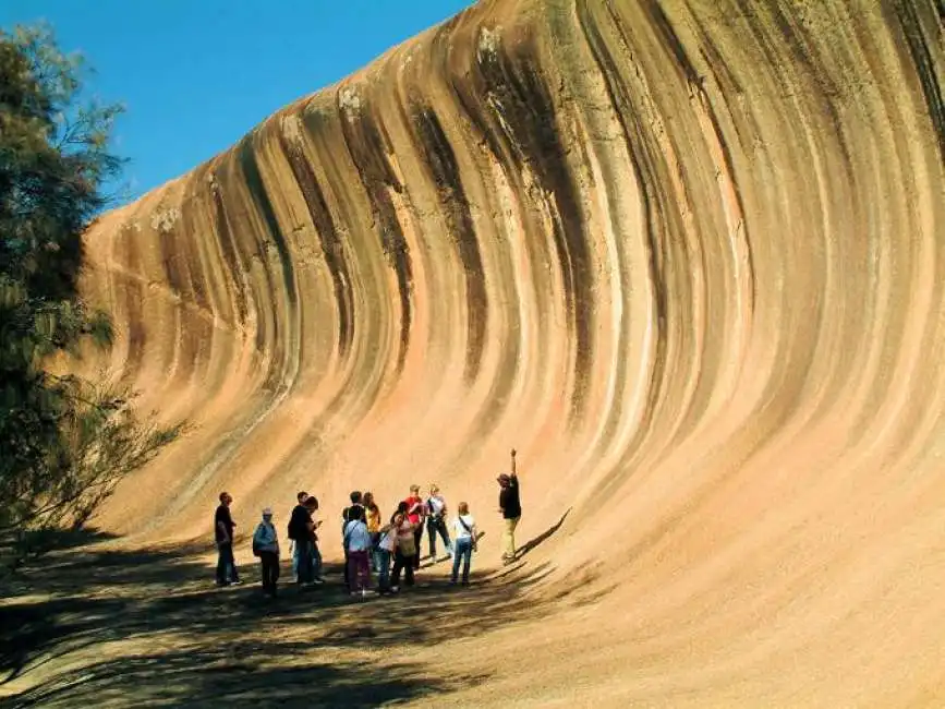 roccia a forma di onda australia