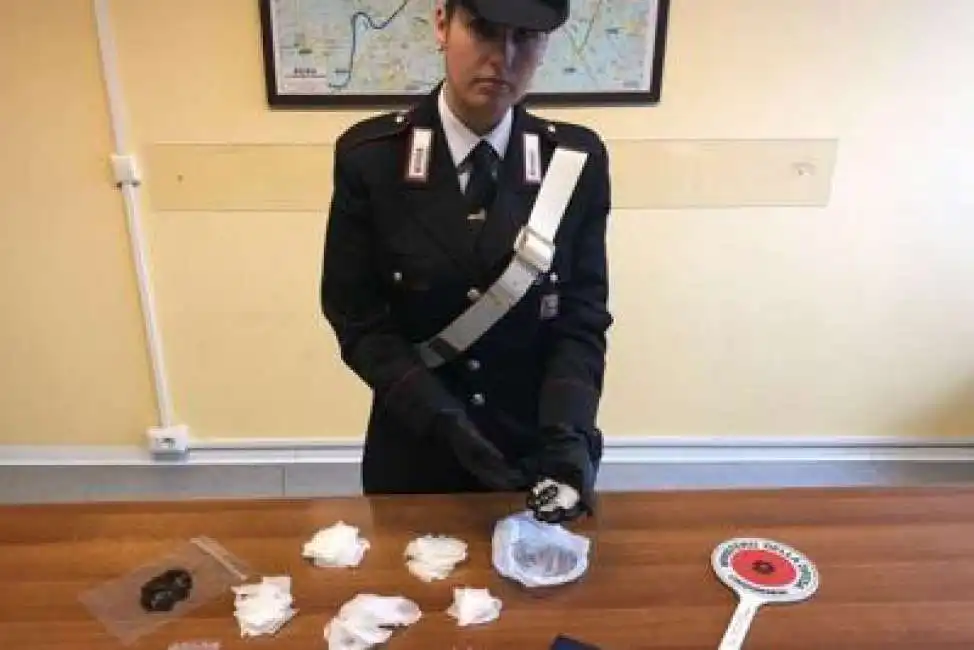 carabinieri droga pongo