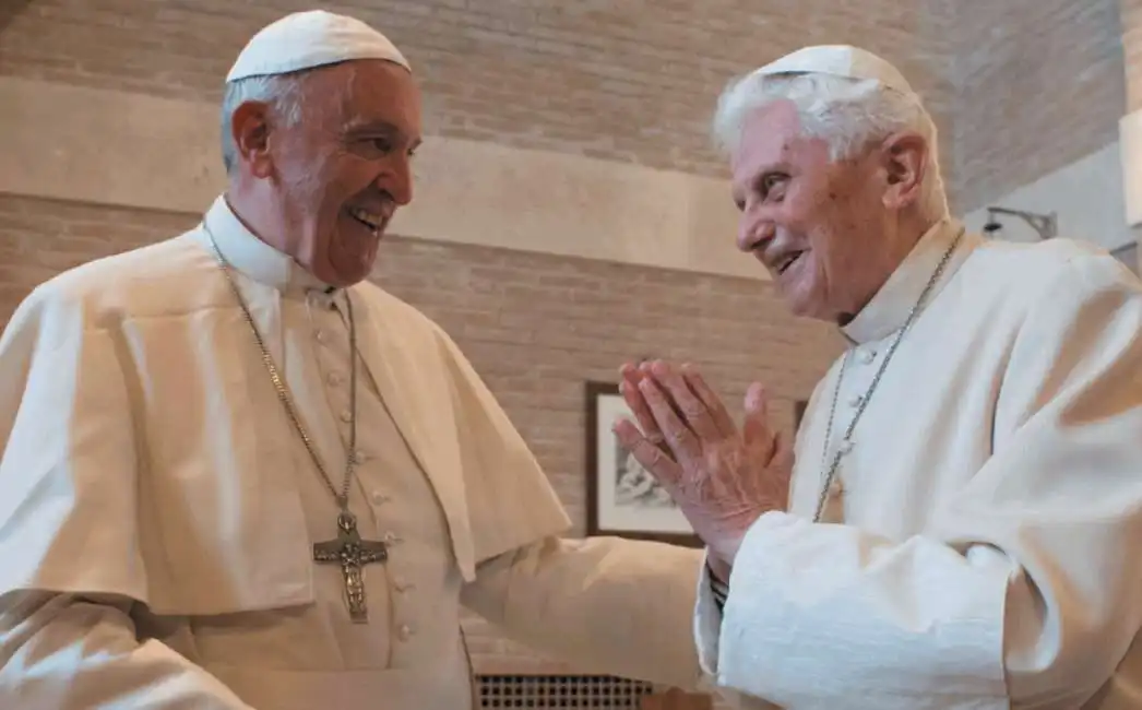 bergoglio ratzinger