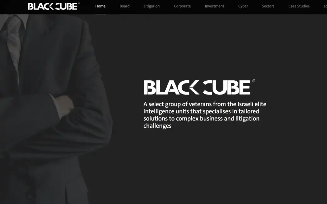 black cube