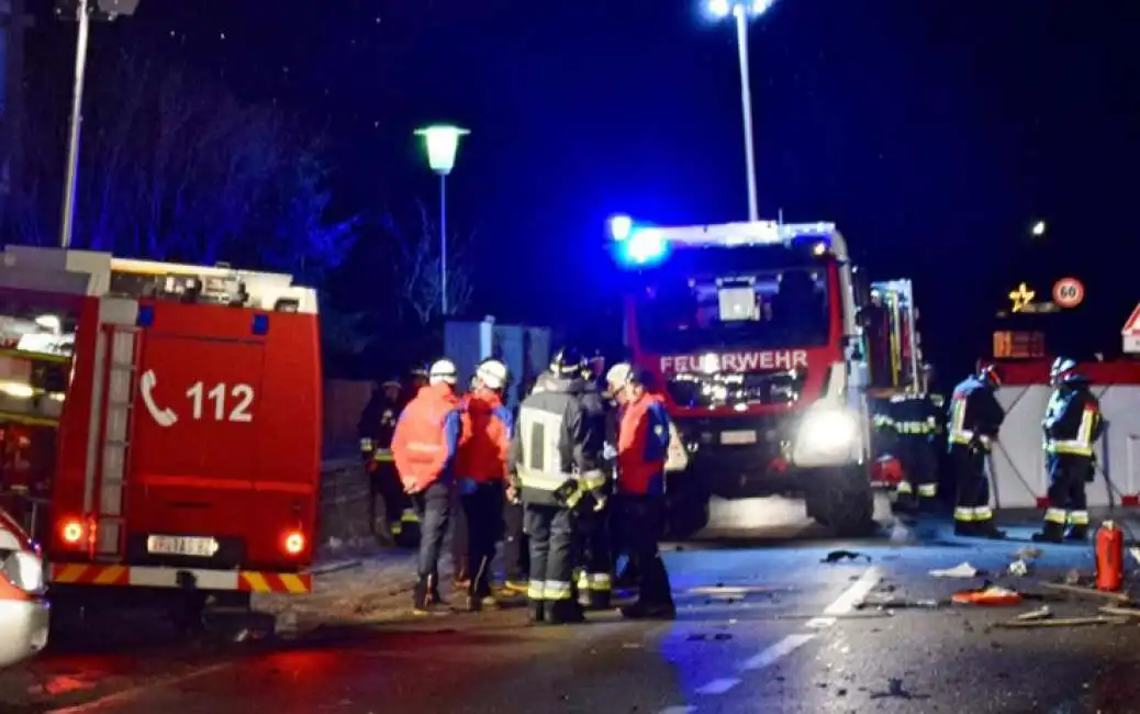 lutago alto adige sud tirolo valle aurina incidente auto