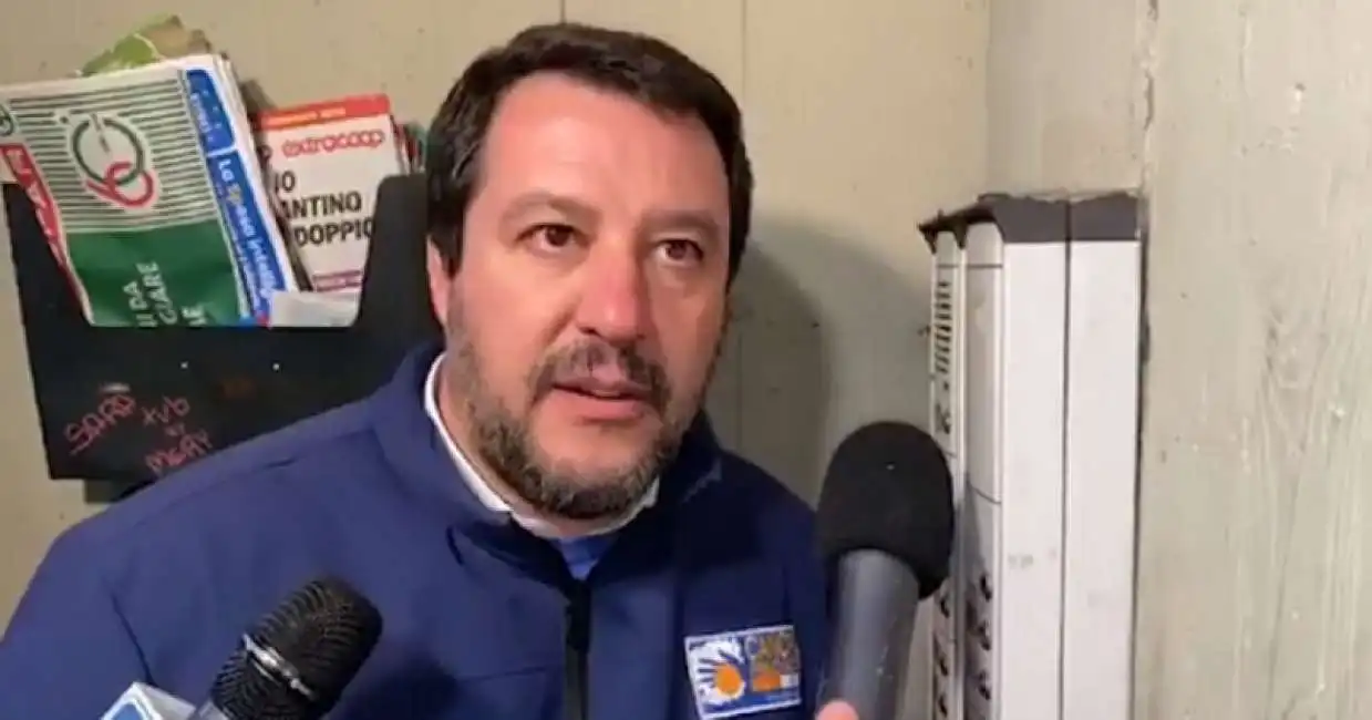 matteo salvini citofono