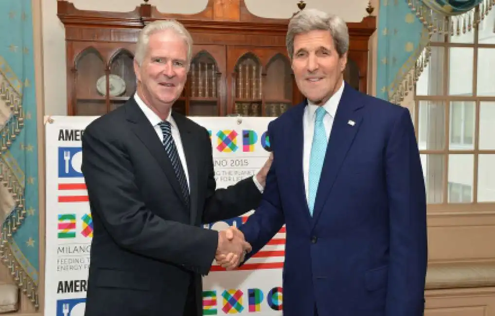 doug hickey e john kerry