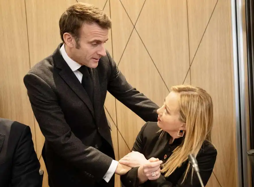 emmanuel macron giorgia meloni 