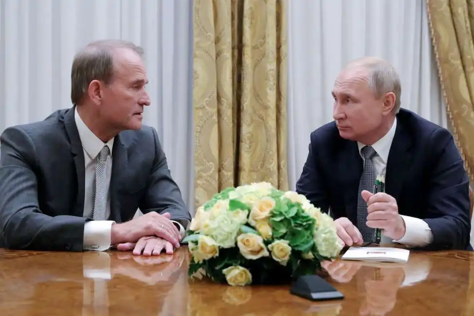 viktor medvedchuk vladimir putin 