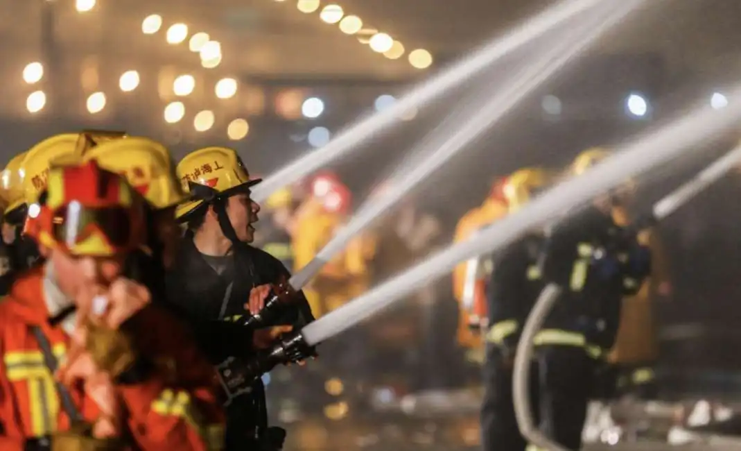 incendio a henan