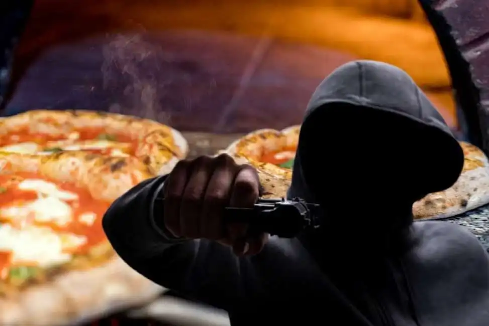 pizza pizzerie pizzeria mafia camorra clan pistola 