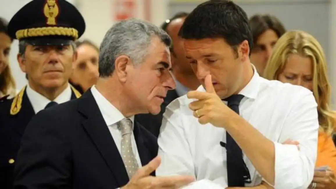 mauro moretti con matteo renzi