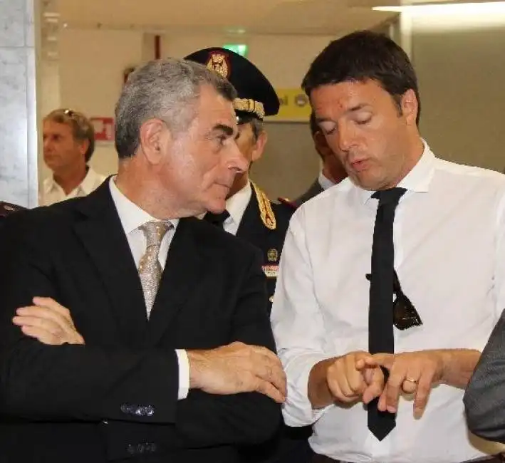 mauro moretti matteo renzi