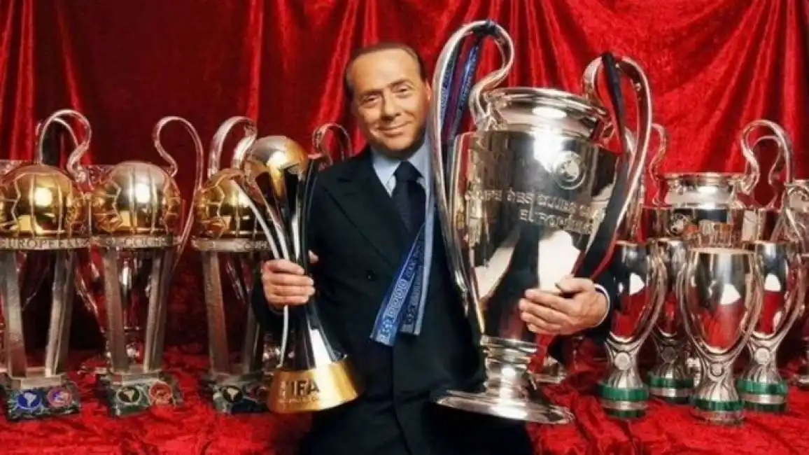 berlusconi milan trent anni silvio coppe