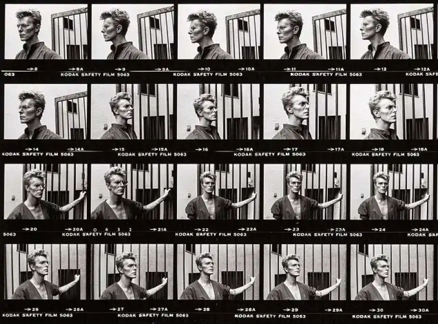 bowie -30f72cc500000578-861_636x471