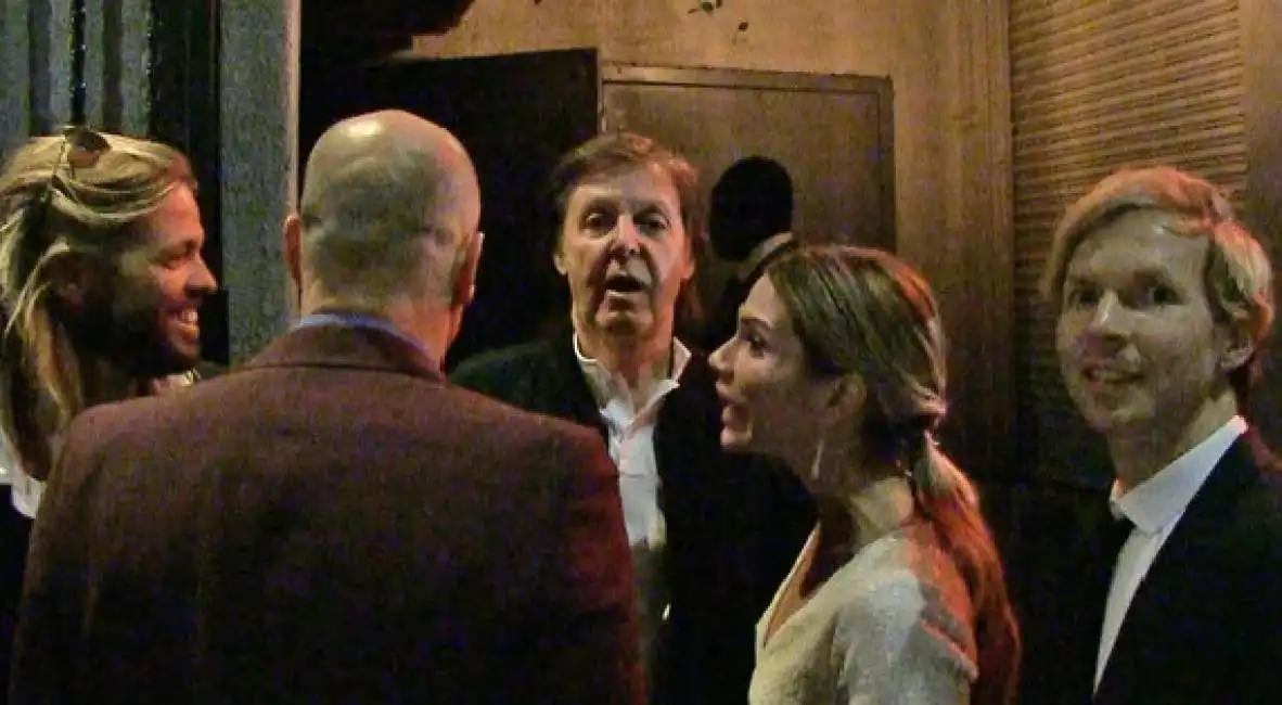 paul mccartney rimbalzato al party di tyga