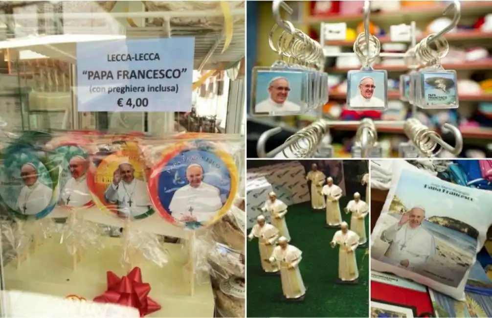 gadget con l immagine di papa bergoglio