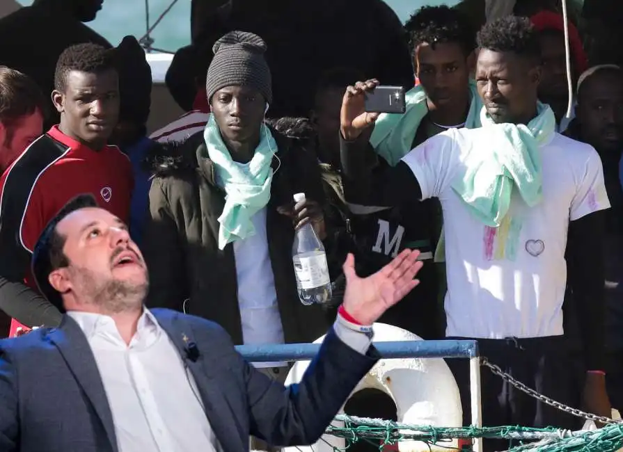 salvini migranti sea watch