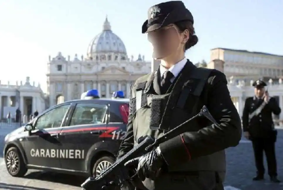 carabiniere carabiniera