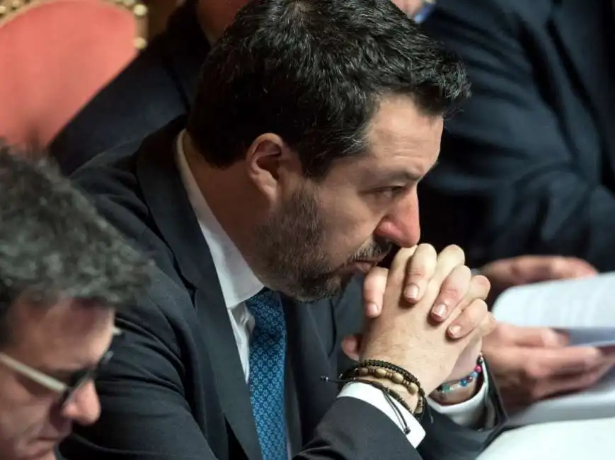 matteo salvini in senato 