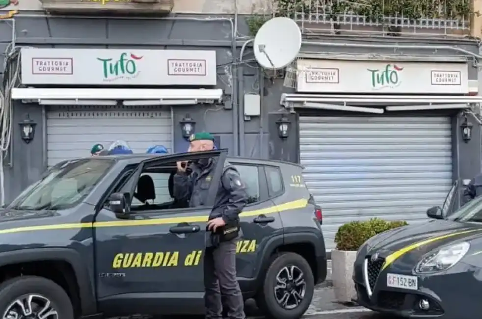 narcos arresti napoli