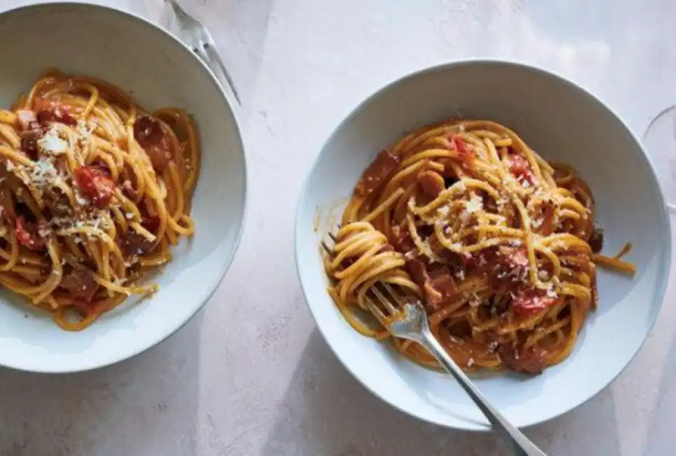 carbonara al pomodoro