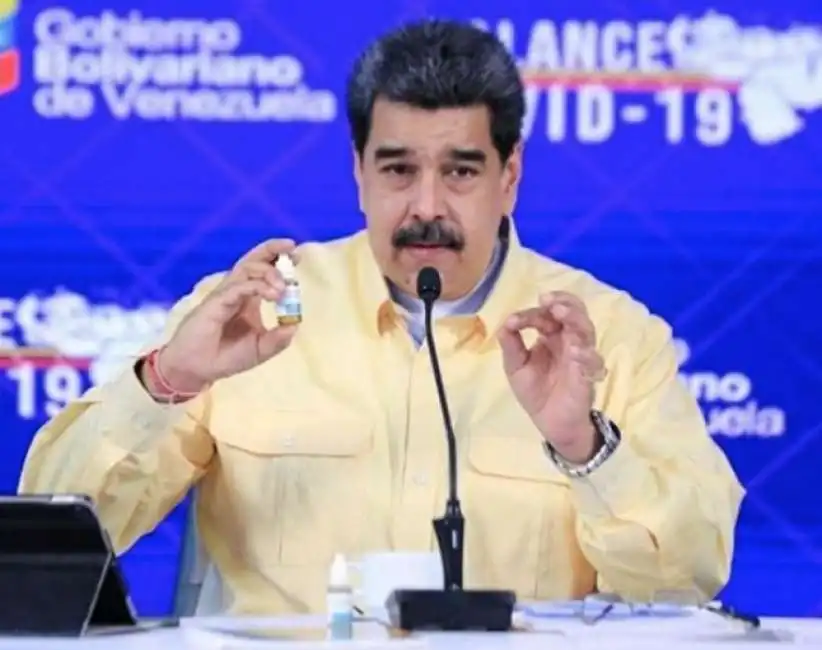 maduro presenta il carvativir a base di timo contro il covid