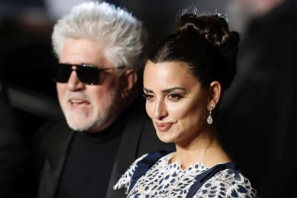 pedro almodovar e penelope cruz-7