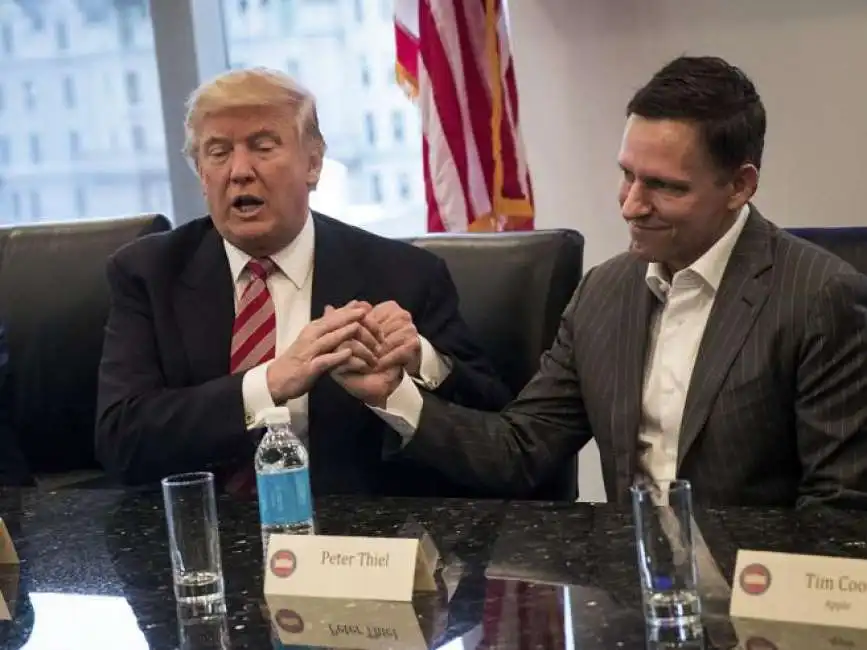 donald trump e peter thiel