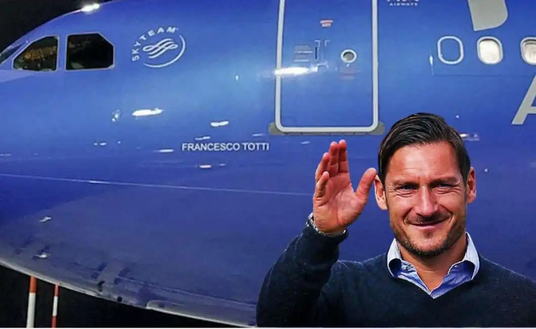 ita airways dedica un aereo a francesco totti 