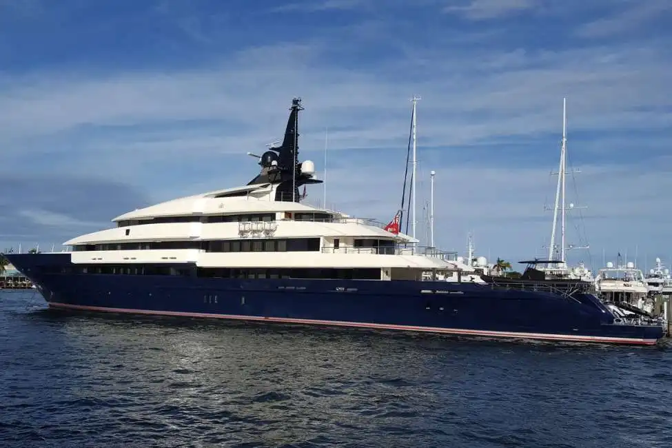 superyacht