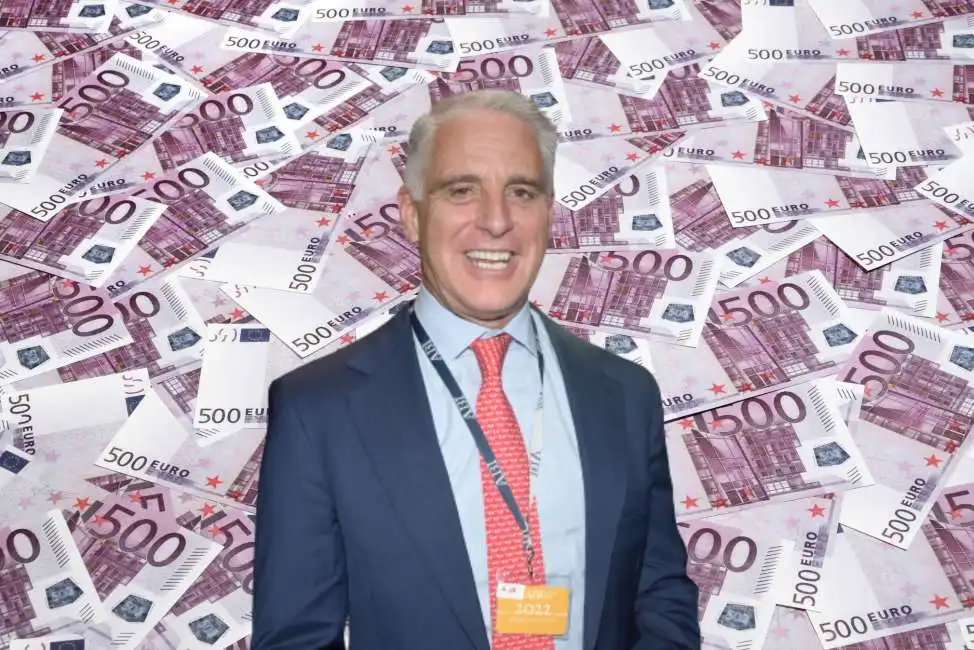 andrea orcel banconote euro unicredit 