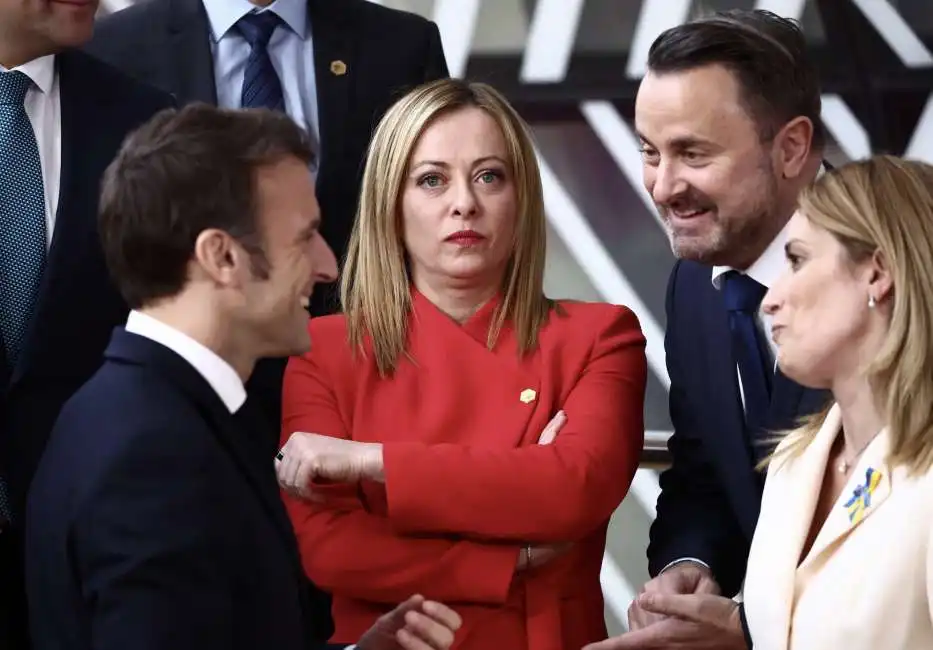 emmanuel macron giorgia meloni xavier bettel roberta metsola 