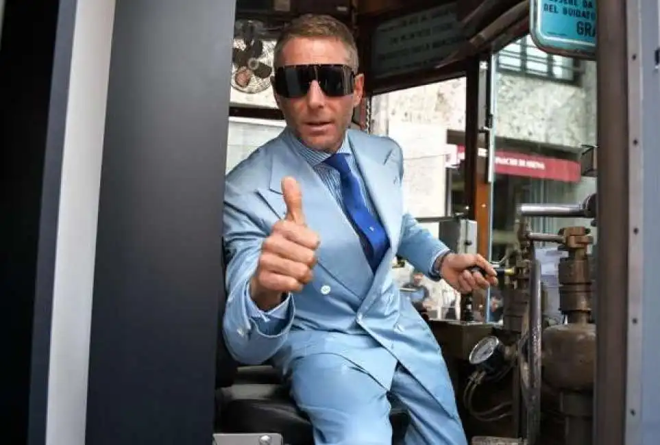 lapo elkann italia independent occhiali