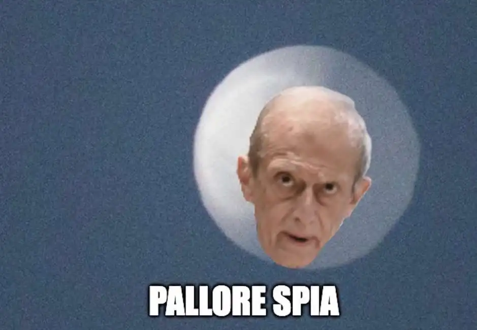 piero fassino pallone pallore spia 