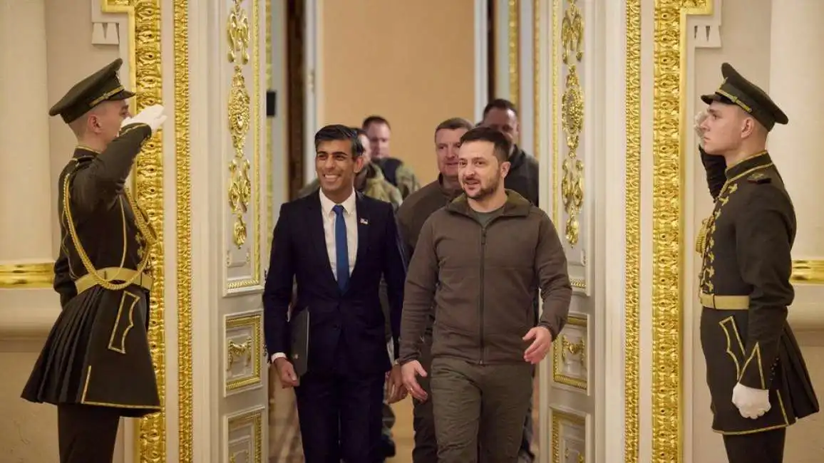 rishi sunak zelensky