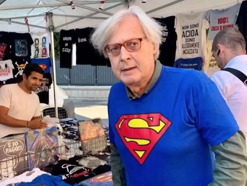 vittorio sgarbi superman