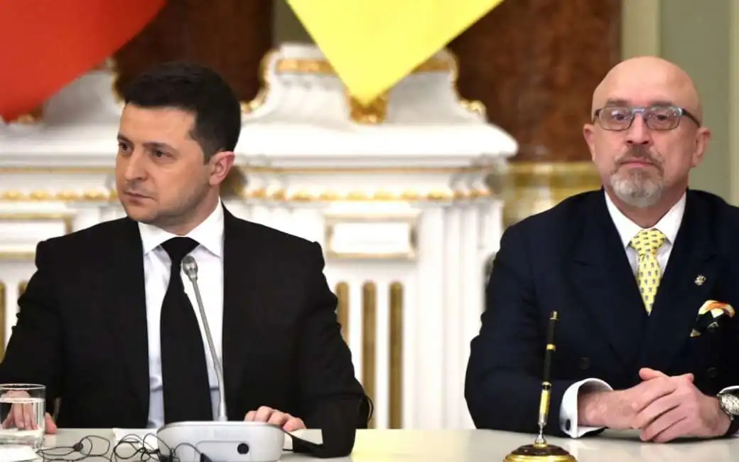 volodymyr zelensky oleksiy reznikov ucraino