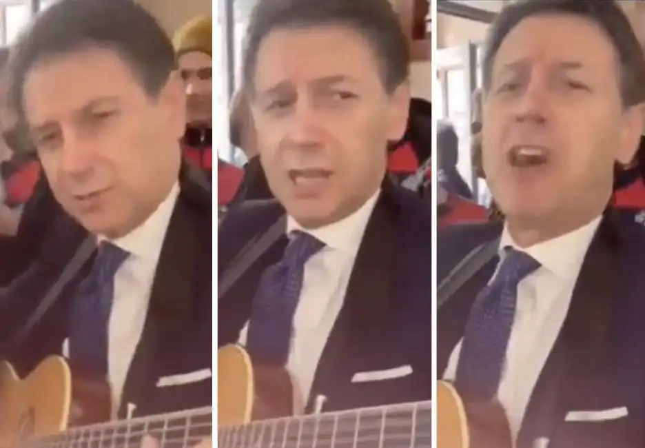 giuseppe conte suona la chitarra in sardegna 