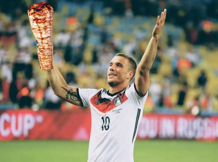 lukas podolski kebab 