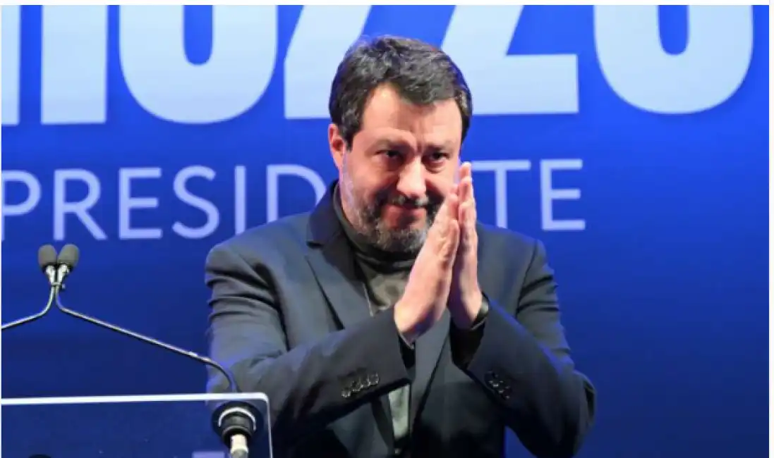 salvini al comizio per truzzu