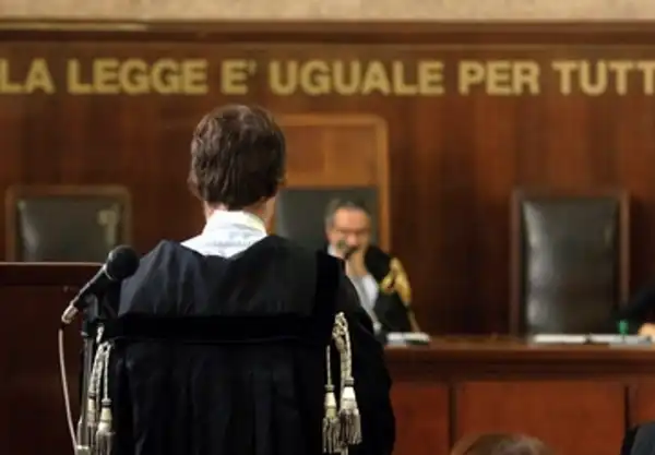 tribunale giustizia processo magistrati avvocati