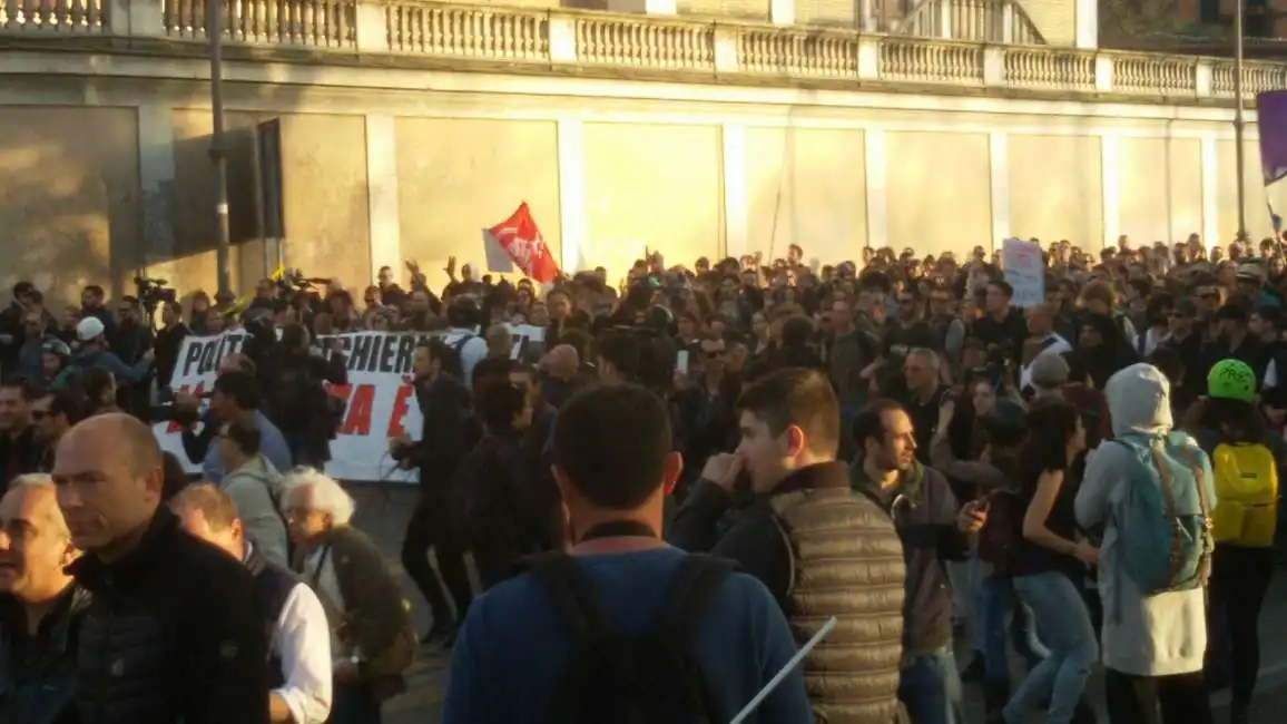 corteo roma 