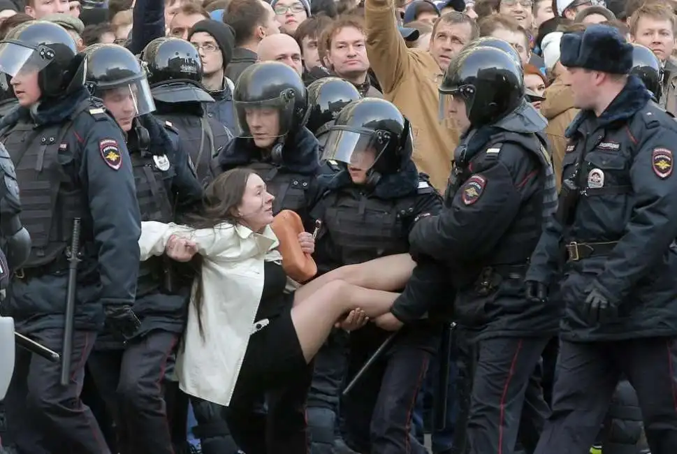 manifestazione anti corruzione - arresti in russia -12