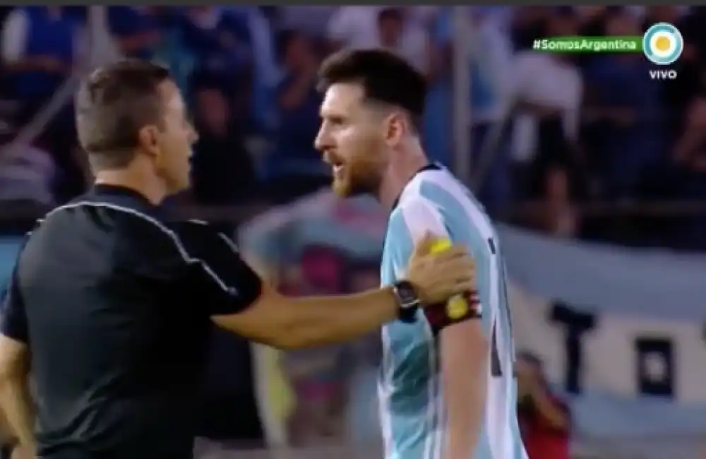 messi guardalinee