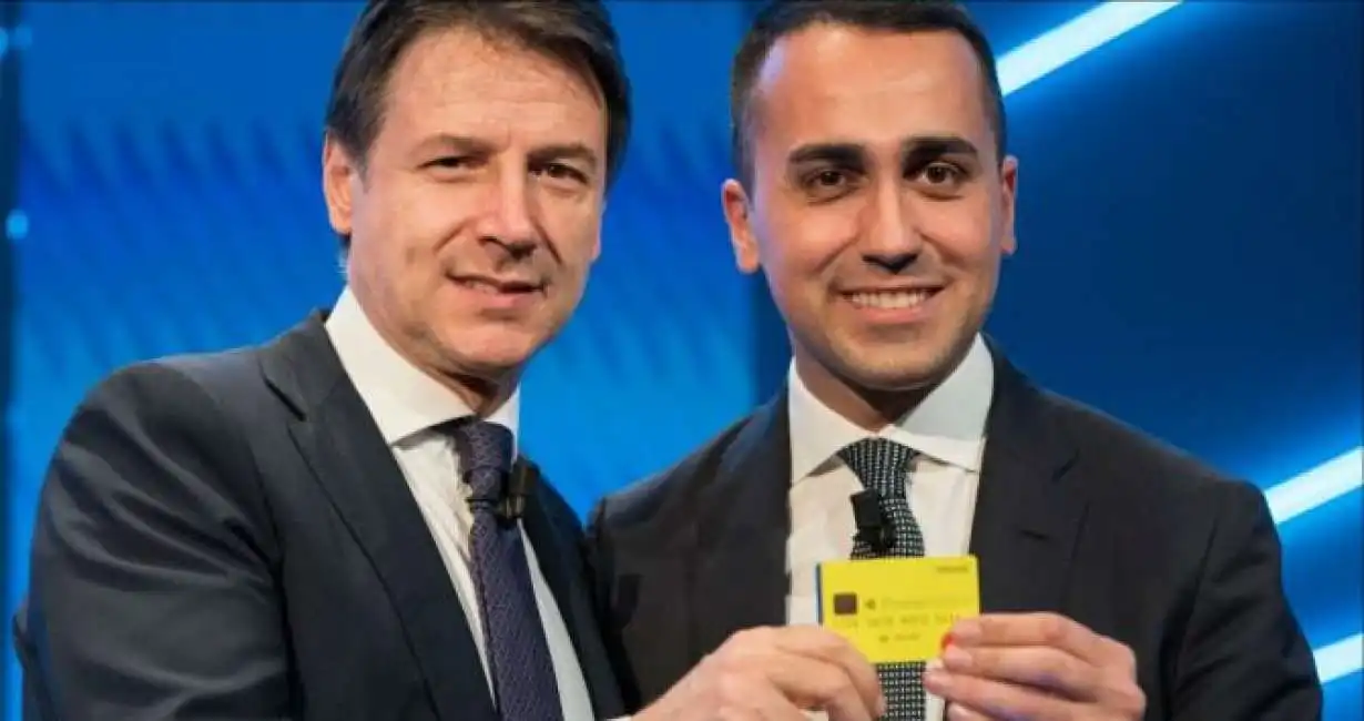 di maio conte reddito cittadinanza card