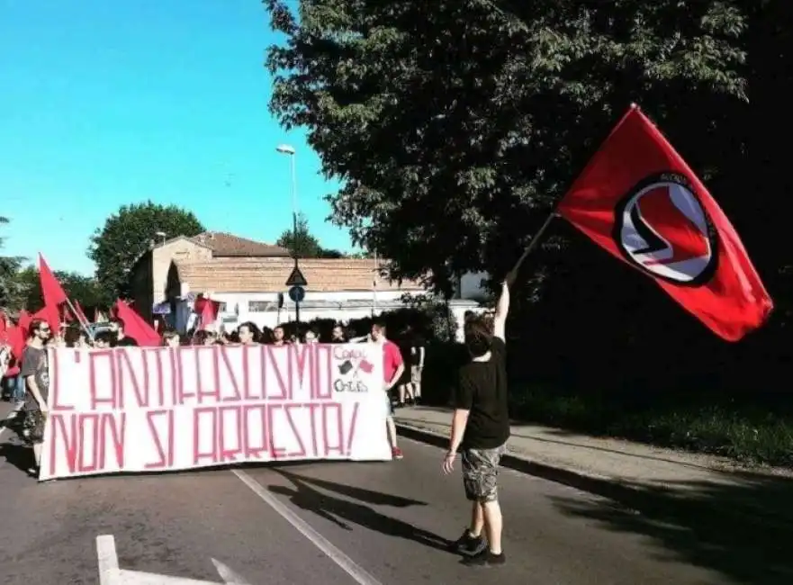 manifestazione antifascista